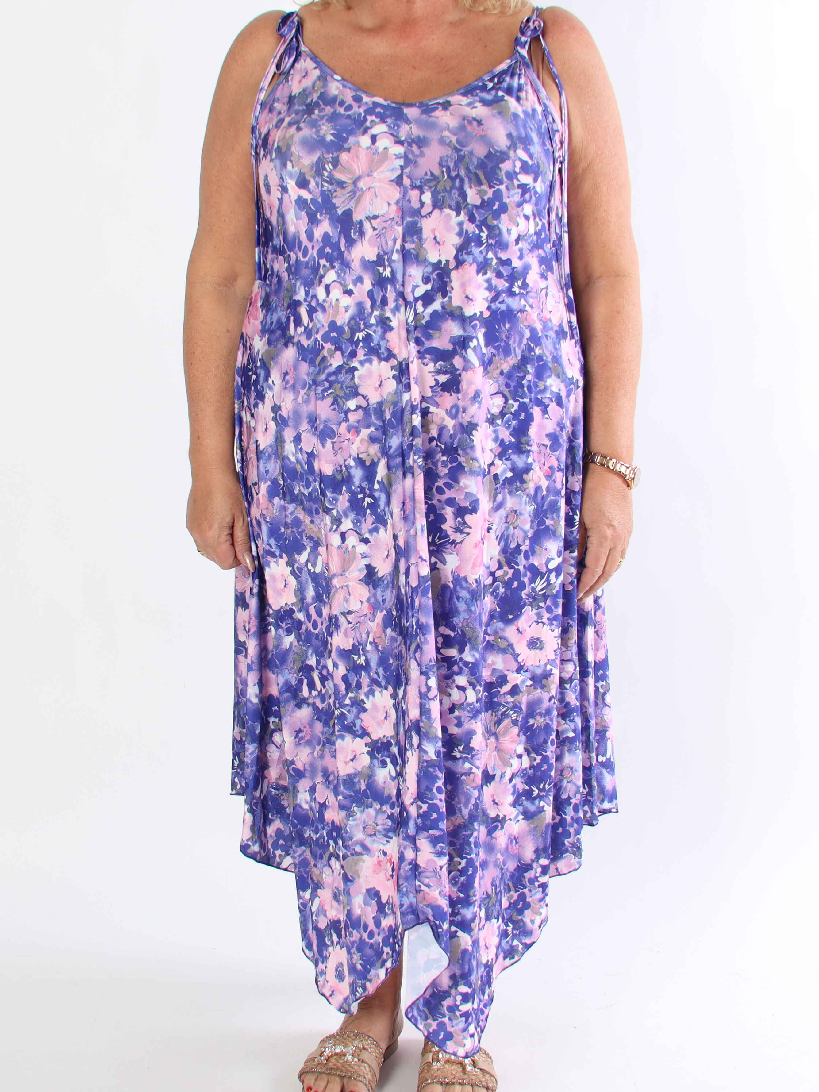 Maisie Flower - Plus size klänning i elastisk ty i blomstermönster